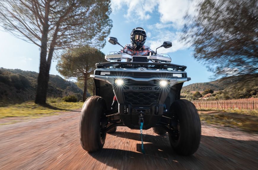 C4 TOURING Квадроцикл CFMOTO 9060 фото