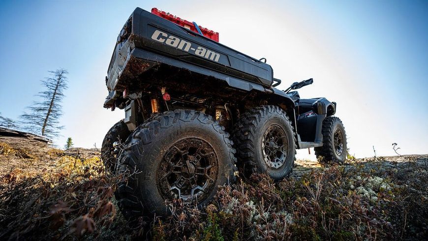 Outlander 6x6 Backcountry 1000R T (2027) Квадроцикл Can-Am 27CAO6X6BC1000R-BLK фото