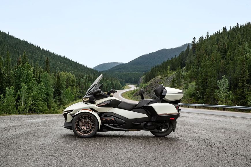 Spyder RT Limited (2026) Трицикл  3105 фото